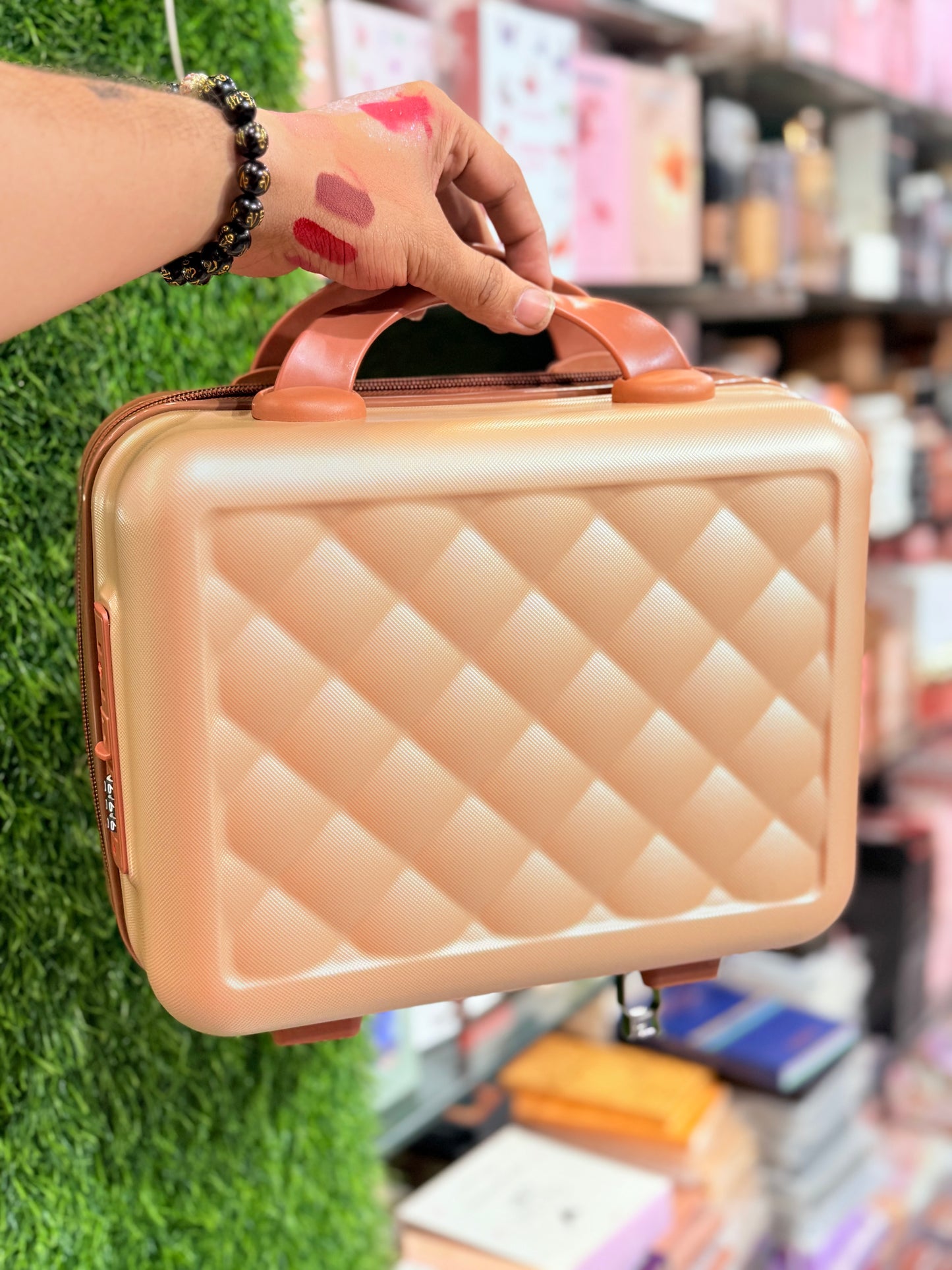 Kawaii Makeup Vanity - With Numeric Lock