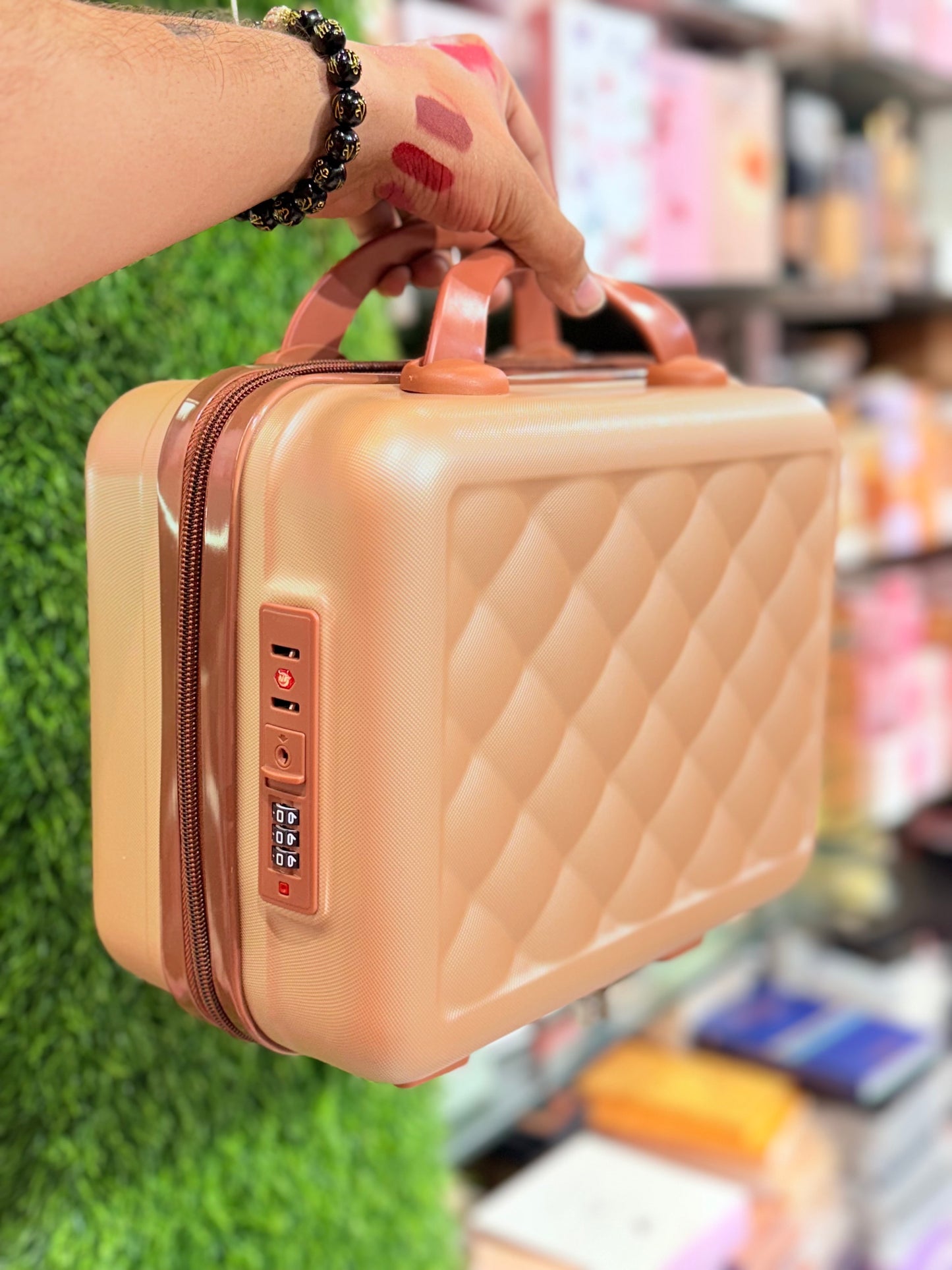 Kawaii Makeup Vanity - With Numeric Lock