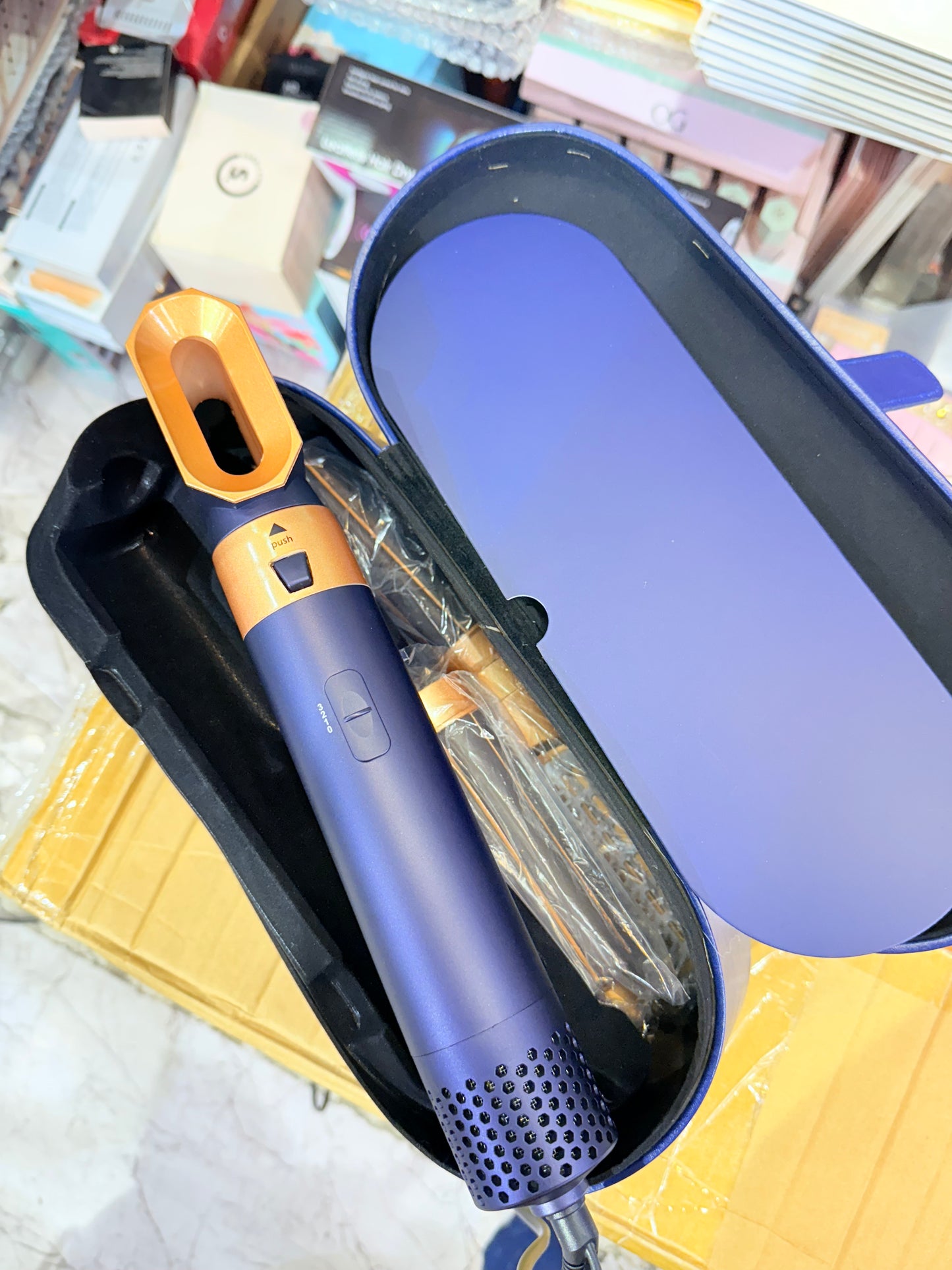 Viral 5in1 Blow Dryer Brush- KARWA SPECIAL DELIVERY 6-9 DAYS