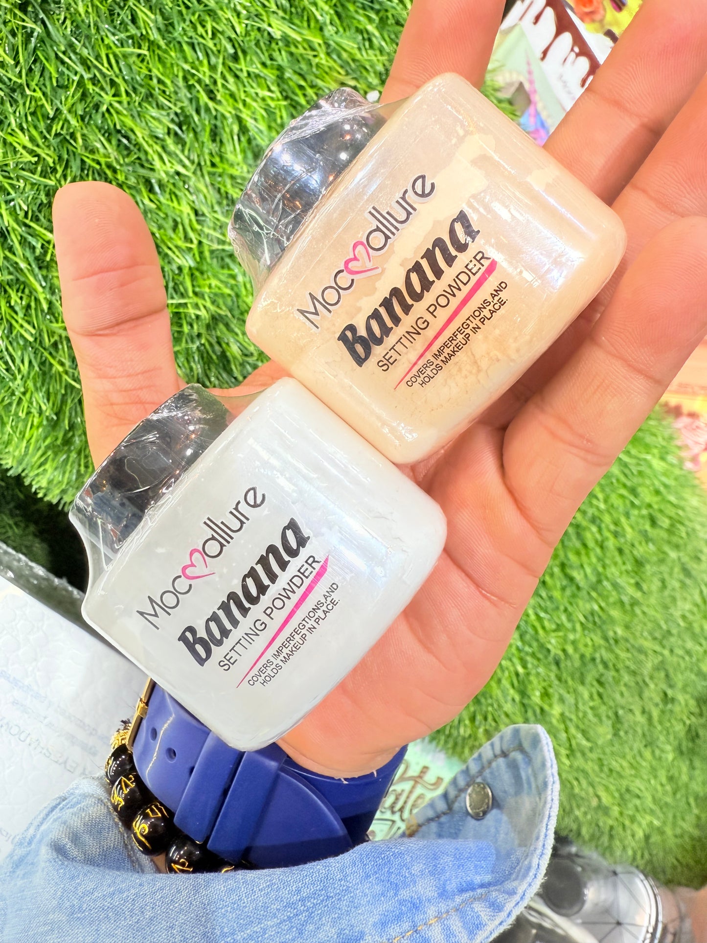 Moccallure Banana Powder 18Gms | Wholesale Pack 12pcs | Hot Seller | 4 Shades