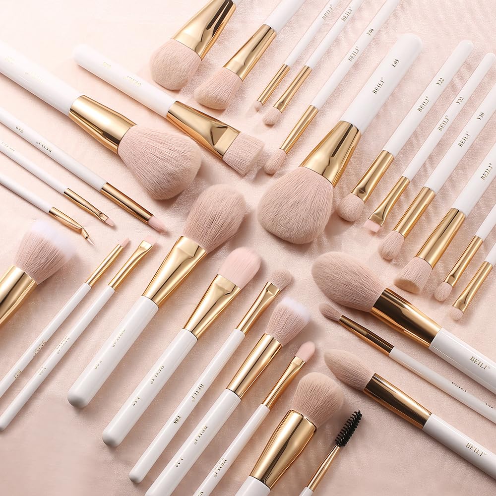 BEILI Makeup Brushes 30Pcs Professional Makeup Brush Set Premium Pink Vegan Synthetic Kabuki Foundation Blending Brush Face Powder Blush Concealers Eye Shadows Make Up Brush Set (White/Rose Gold)