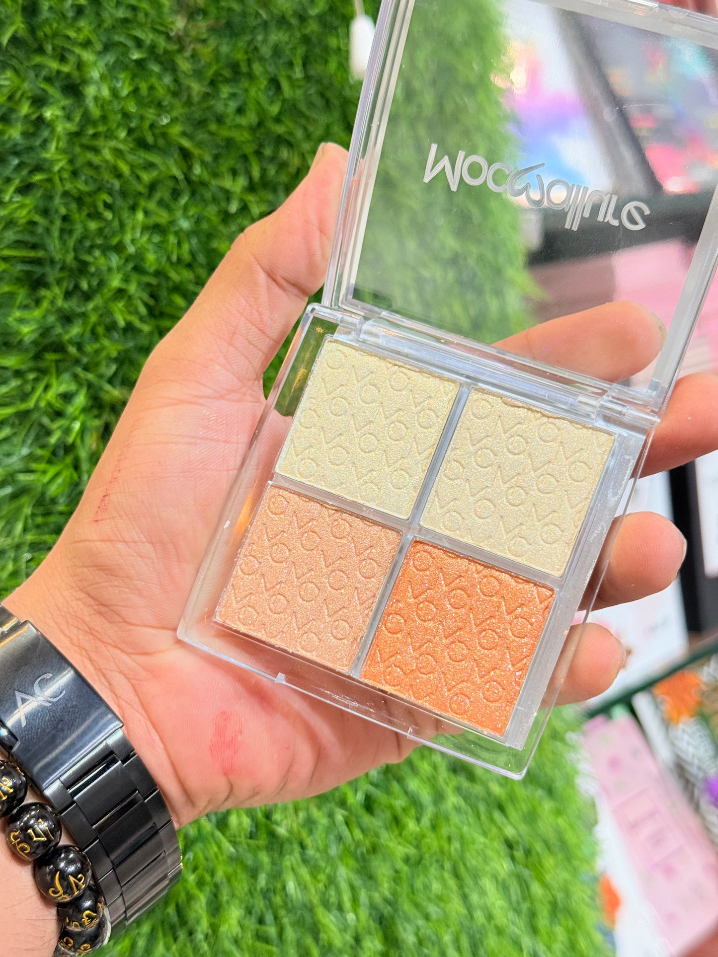 Moccallure Highlighter Pallete