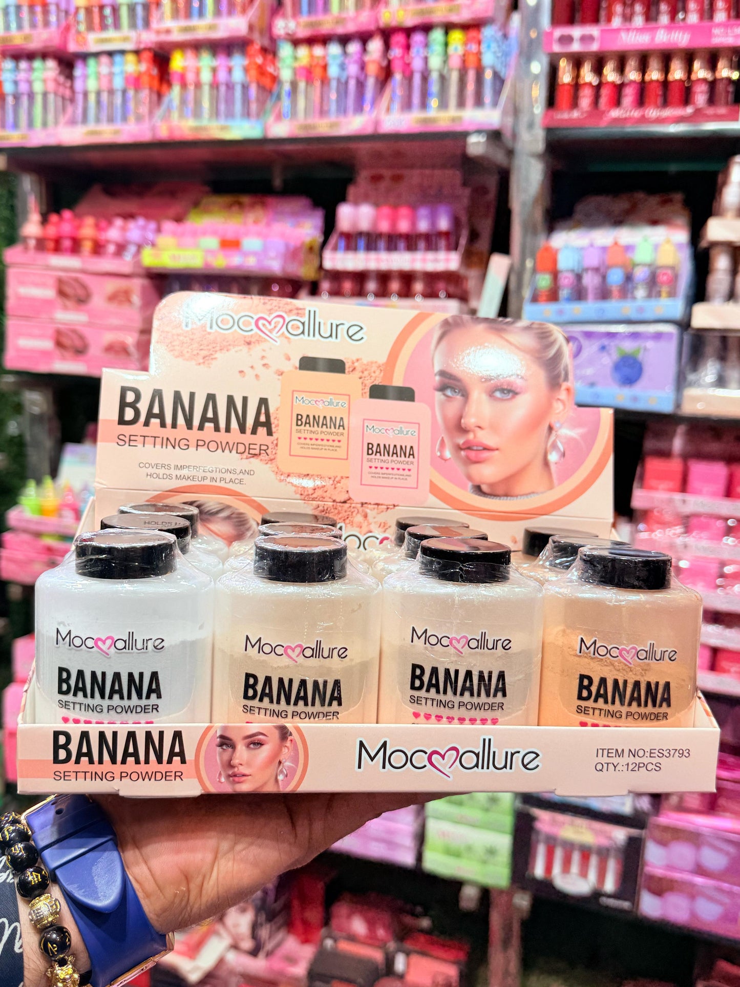 Moccallure Banana Loose Powder 110gms | Waterproof | Wholesale Pack 12pcs | 110*12