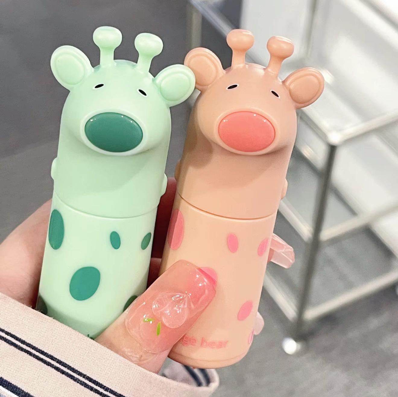 Gege Bear Lip Glaze 🌸 | Cute & Glossy 💄 | 6 Colors 🎨 | Moisturizing & Shiny ✨ | Wholesale Pack of 4 sets - 24pcs