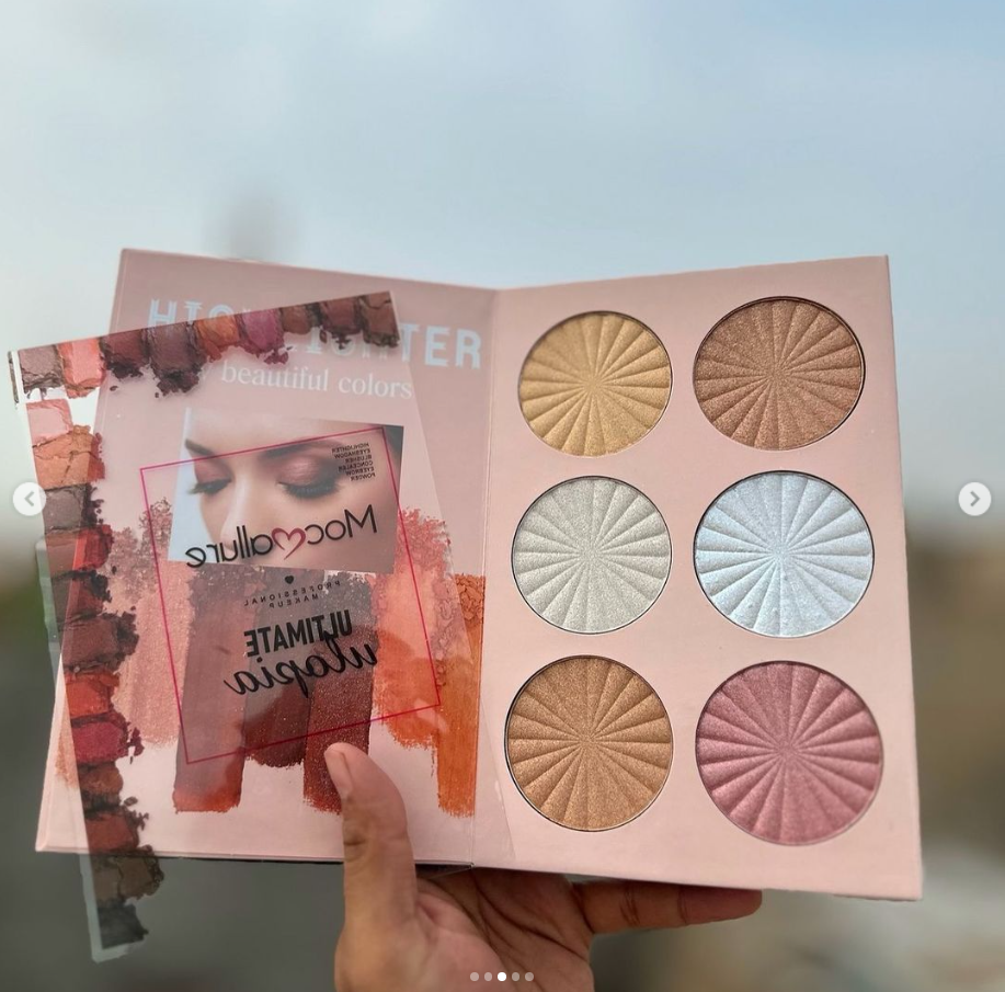 Mocallure Ultimate Utopia Makeup Book -KARWA SPECIAL
