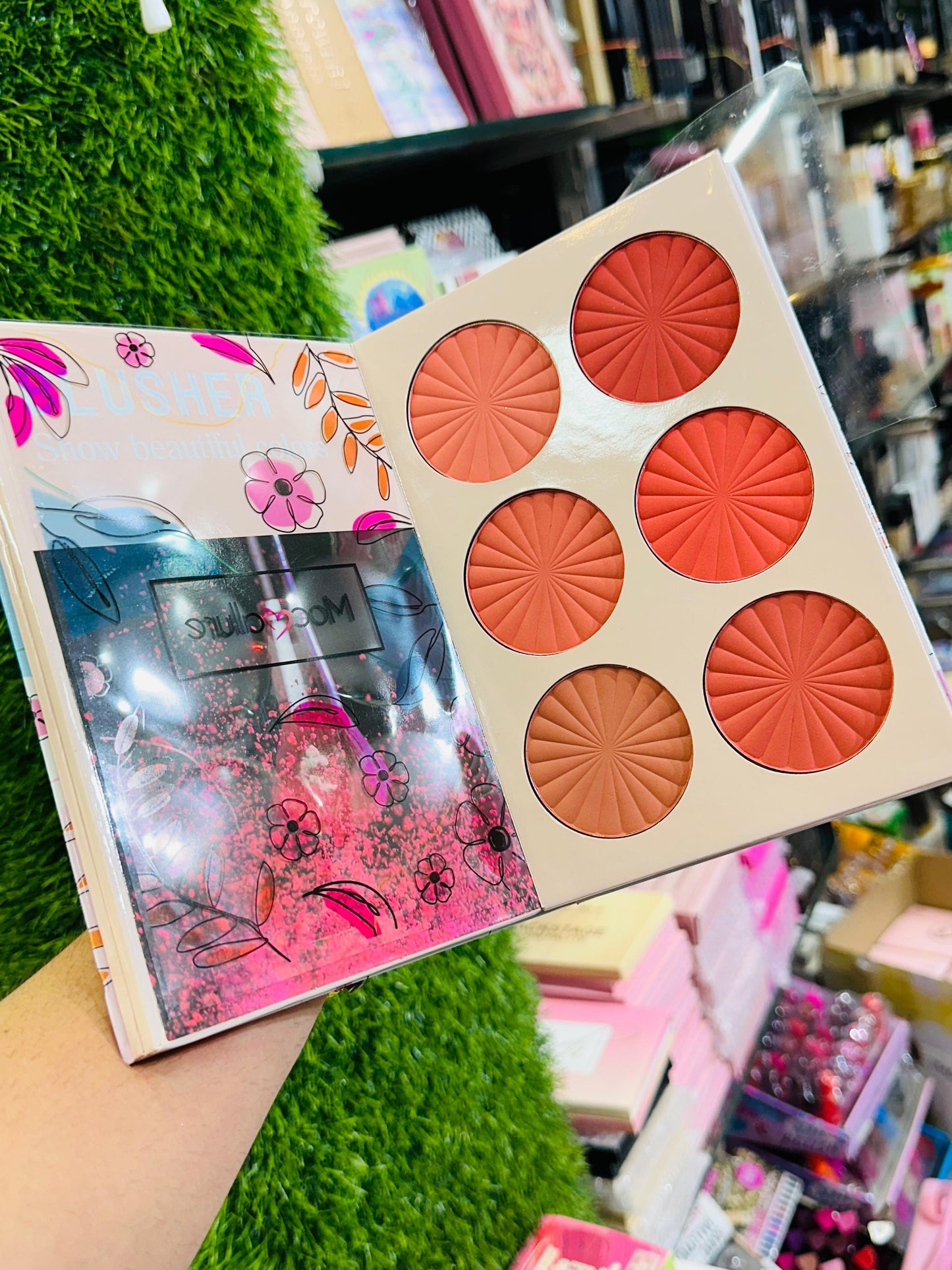 SAGANSINGHMAKEUP Viral Makeup Book - 4 Page