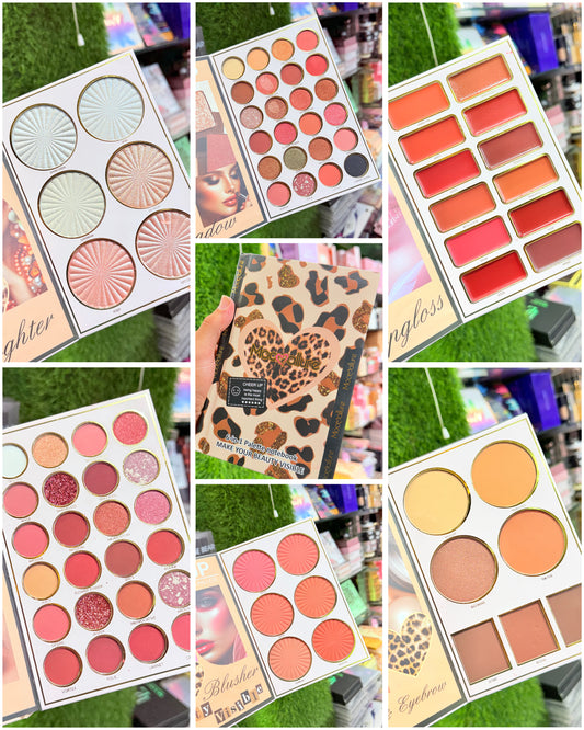 EXCLUSIVE 6 PAGE MAKEUP BOOK