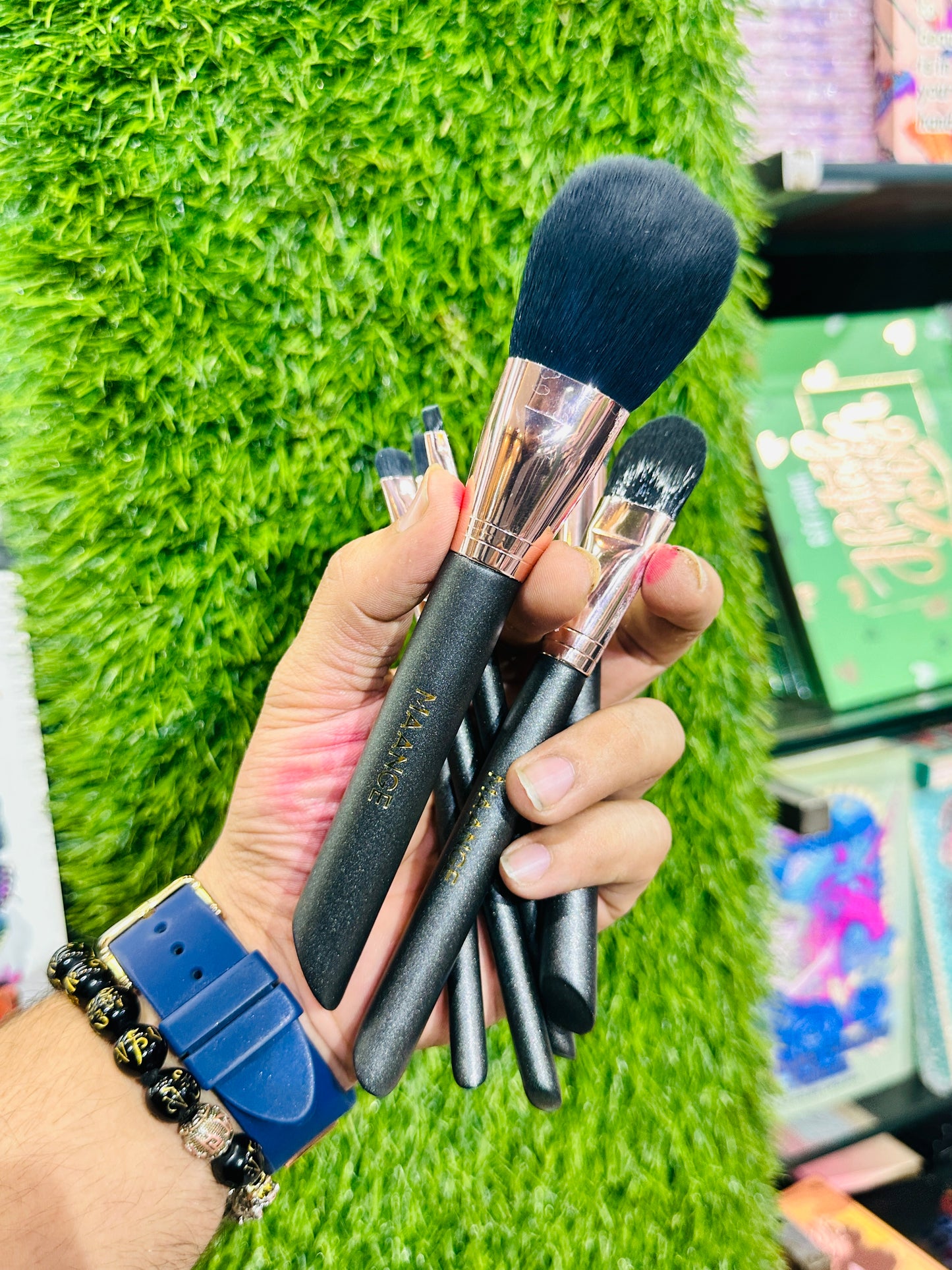 Maange 7pc Pro Brush Set (High Quality)