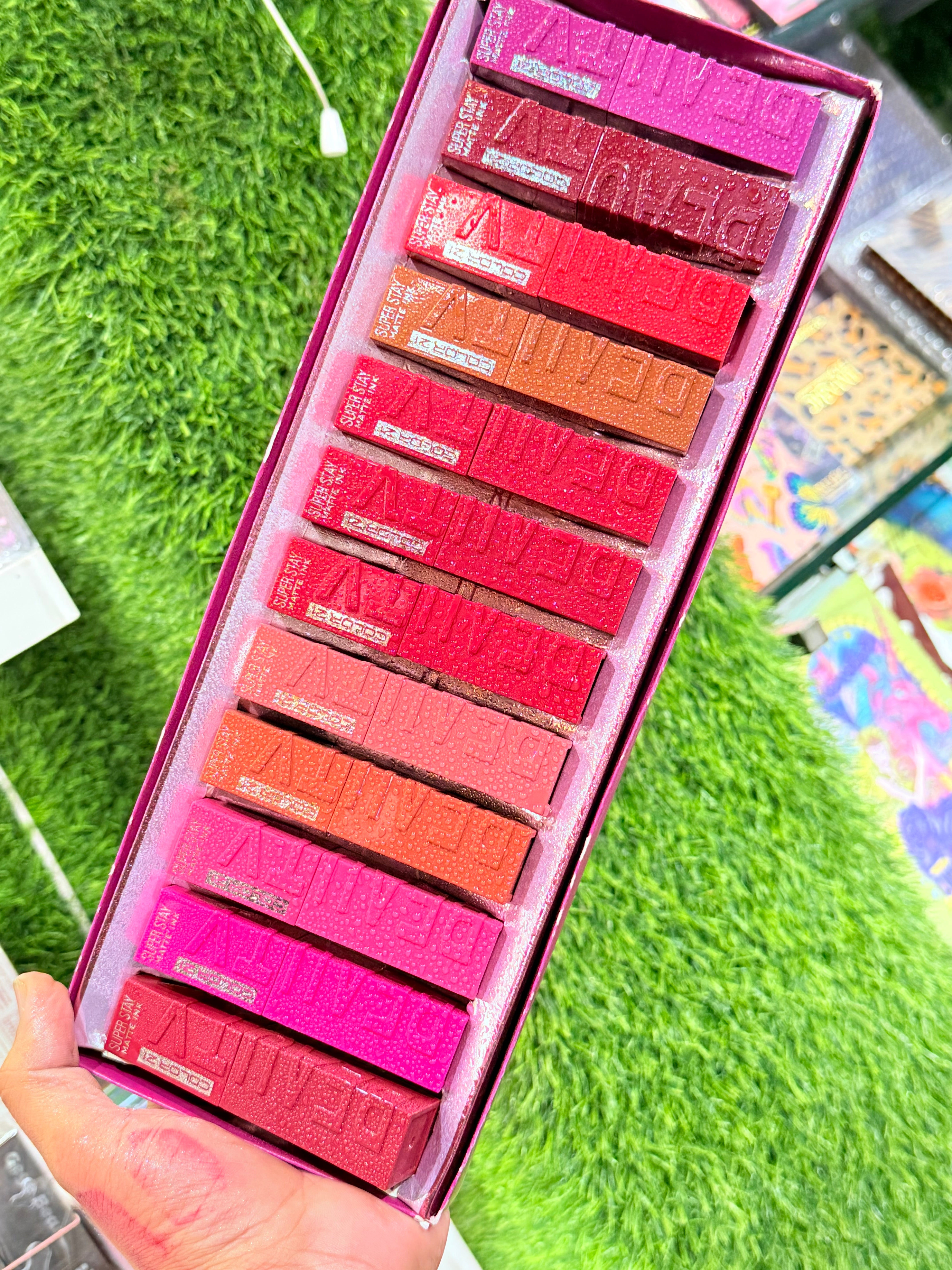 BEAUTY LIPPERS SET 12pcs