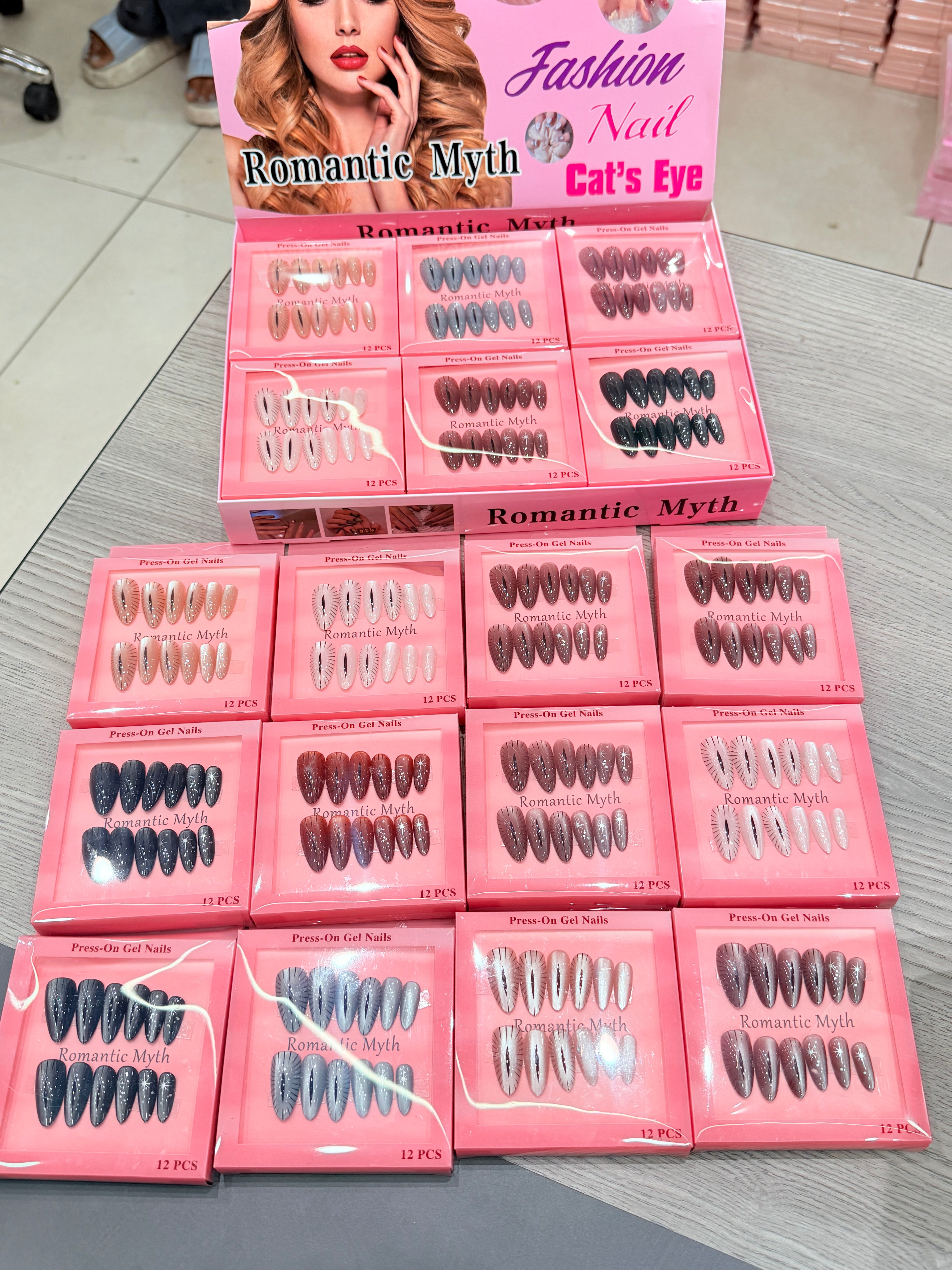 New Cat Eye Nailss Wholesale Pack 12pcs