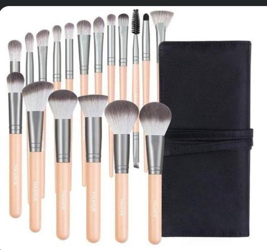 Maange 19pcs Pro Makeup Brushes