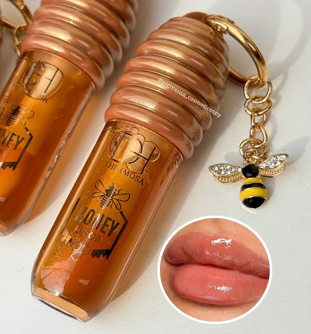 Viral Korean Honey Lip Oil Keychain – Ultra Glossy Hydrating Lip Glow 🍯