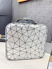 Luxury Geometric Makeup & Vanity Organizer Case – Travel Friendly Multi Compartment Storage Bag