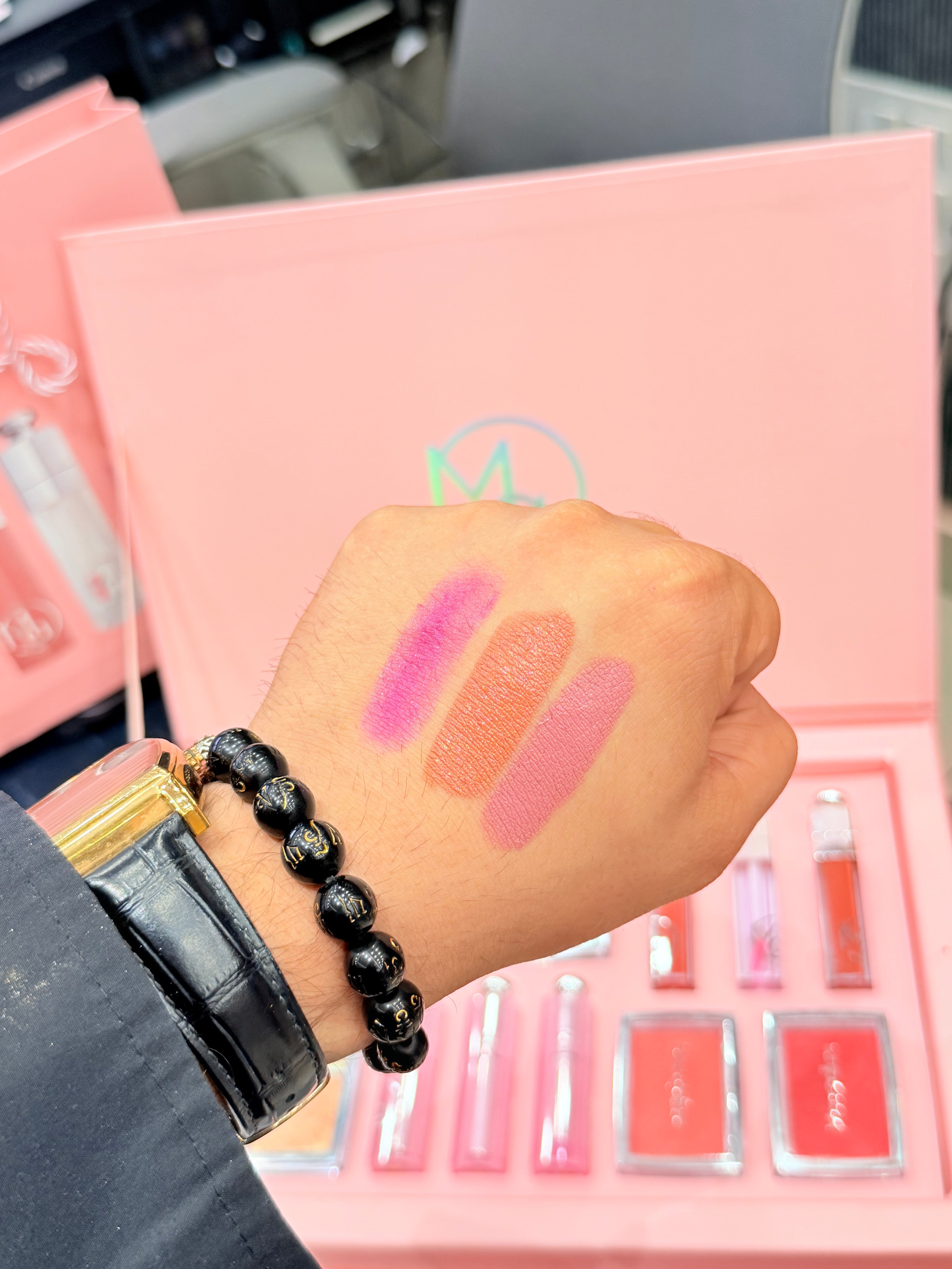 Mocallure Eid Special Professional Makeup Gift Kit – Limited Edition Glam Set LIVE SET