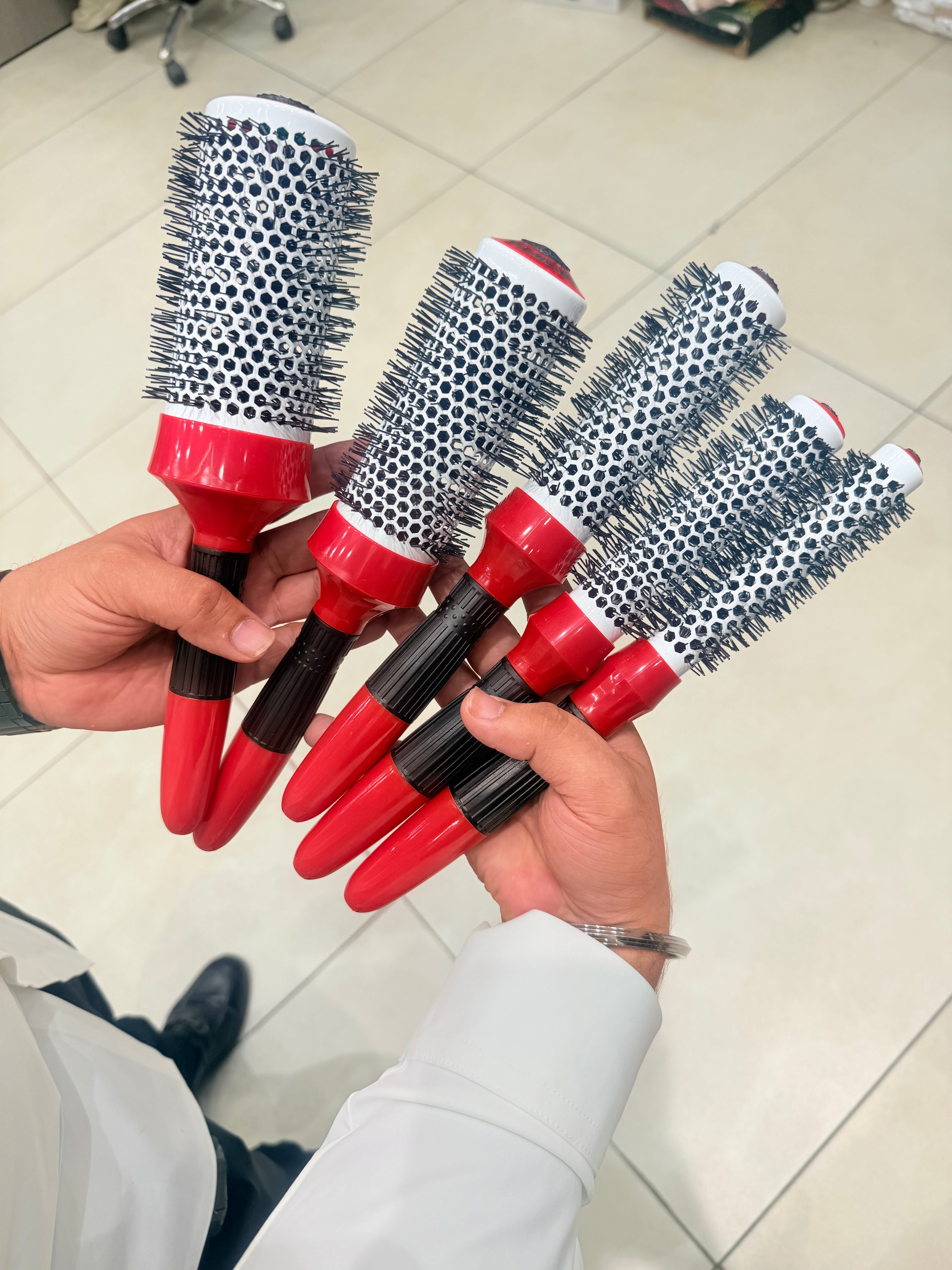Professional Ceramic Round Hair Brush Set of 5 – Salon Blowout & Hair Styling Brushes