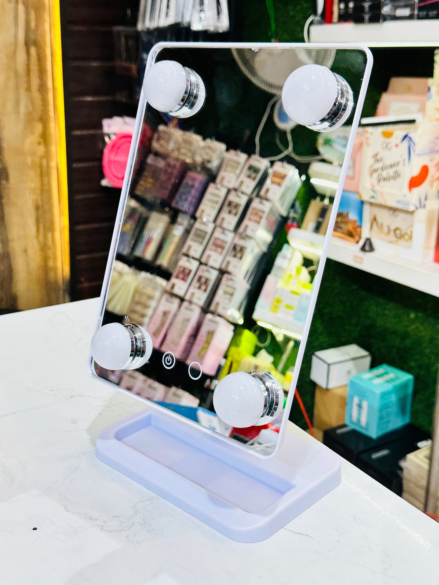 Makeup Vanity Mirror (Touch Sensor)