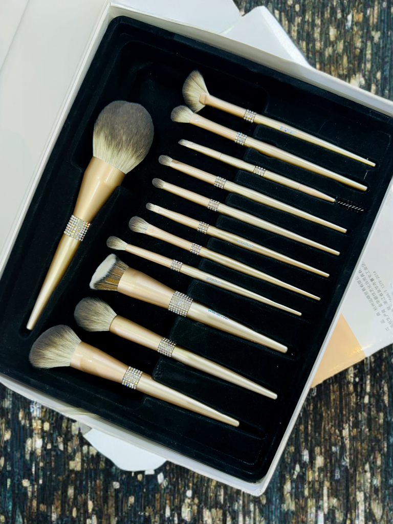 KOREAN LUXE DIAMOND BRUSHES SET OF 12