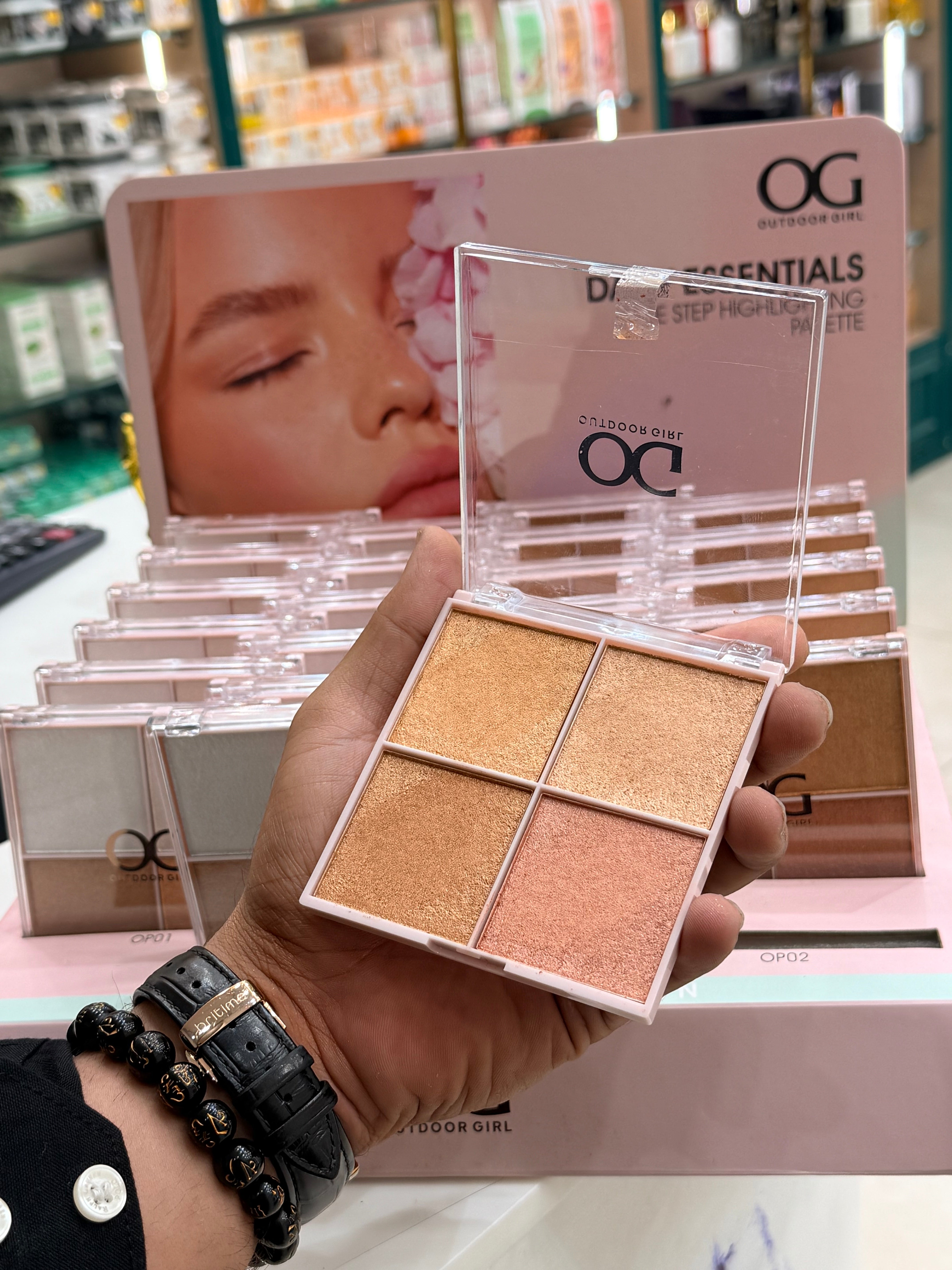 OG PROFESSIONAL HIGHLIGHTER PALLETE