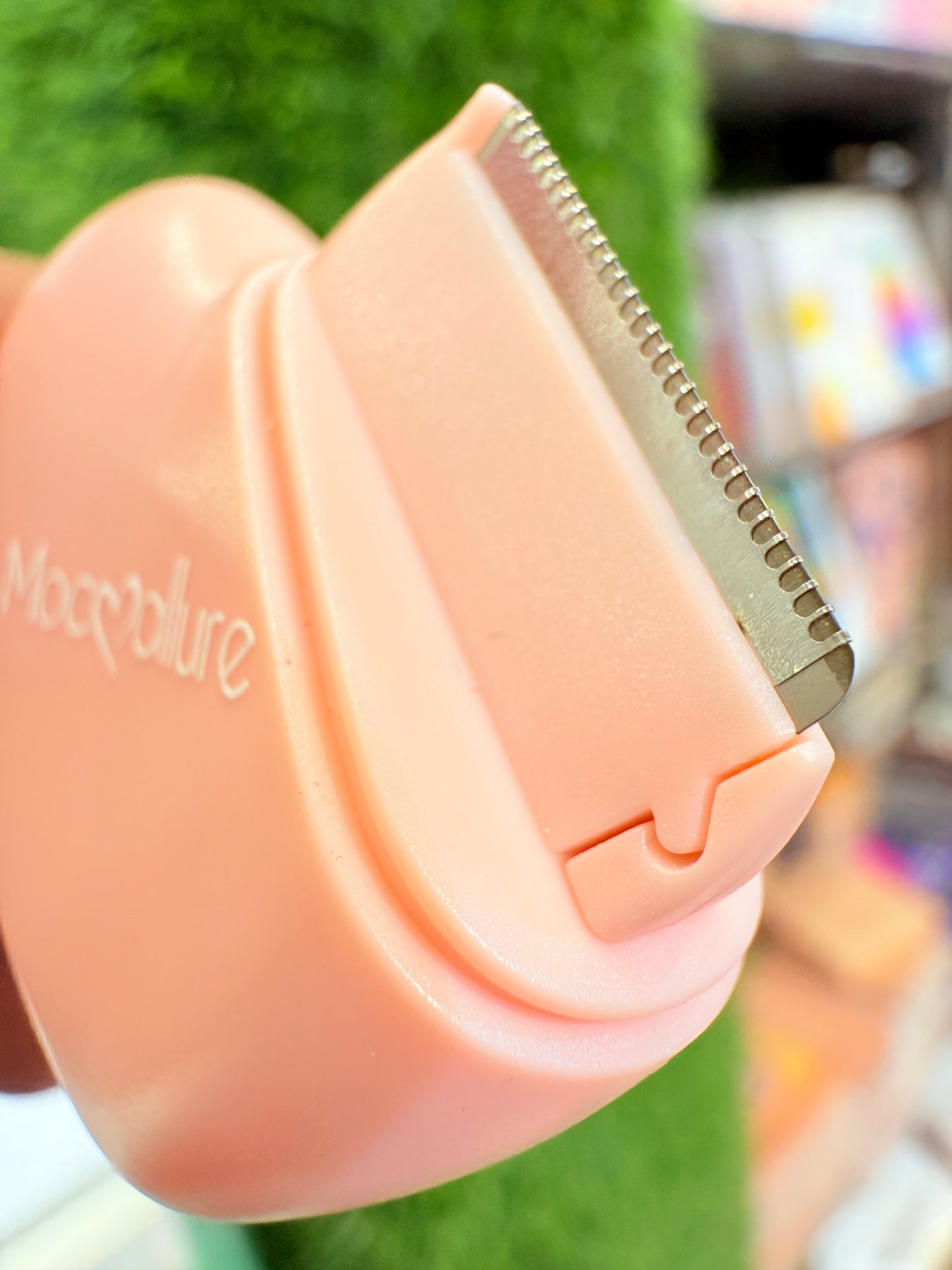 Kawaii Eyebrow Trimmer - Reusable | Quick Fast and Easy 🔥