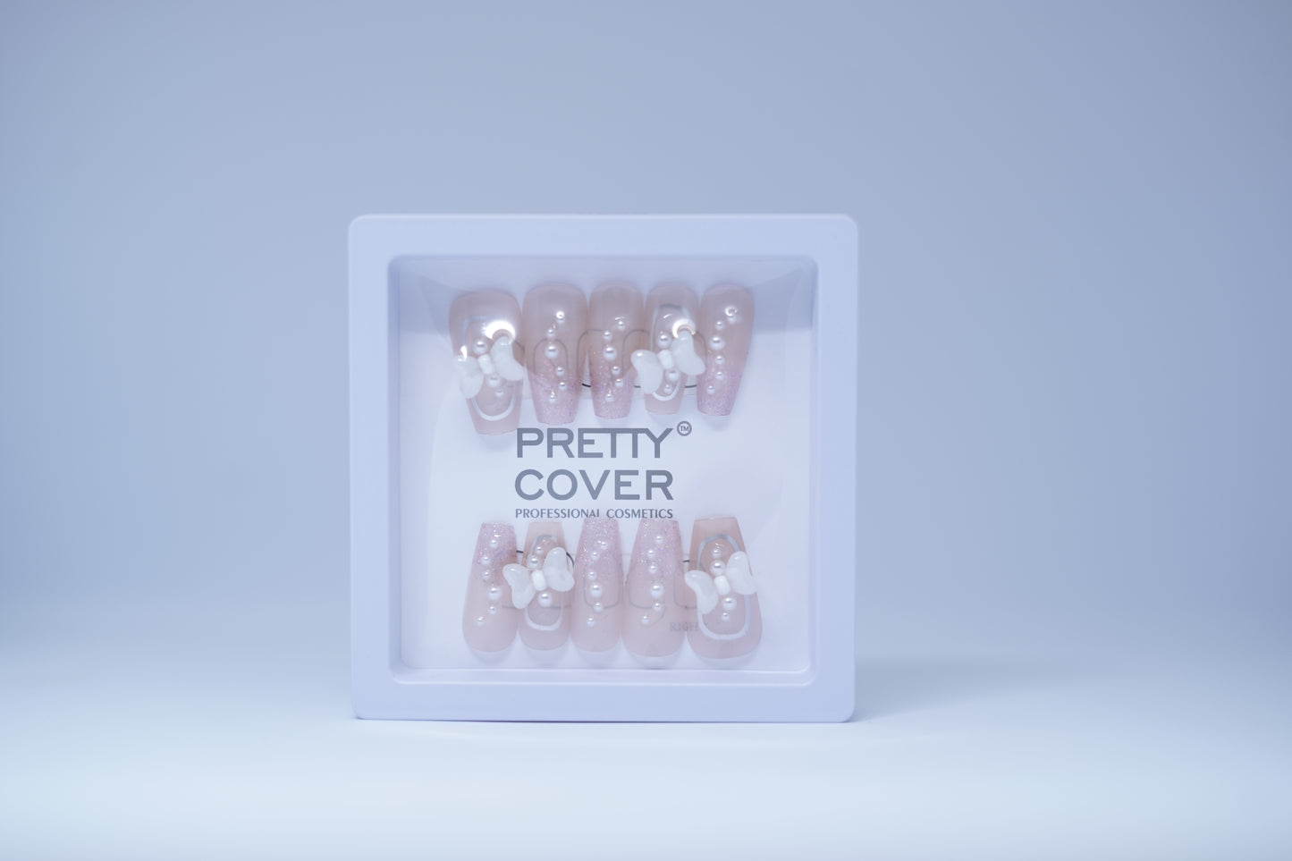 Luxe Fake Nails (24 nails) BOWS AND PEARLS