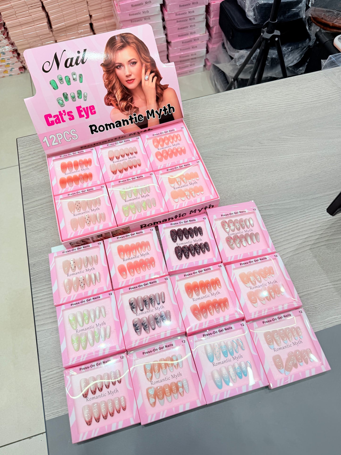 New Catt Eye Nailss Wholesale Pack 12pcs