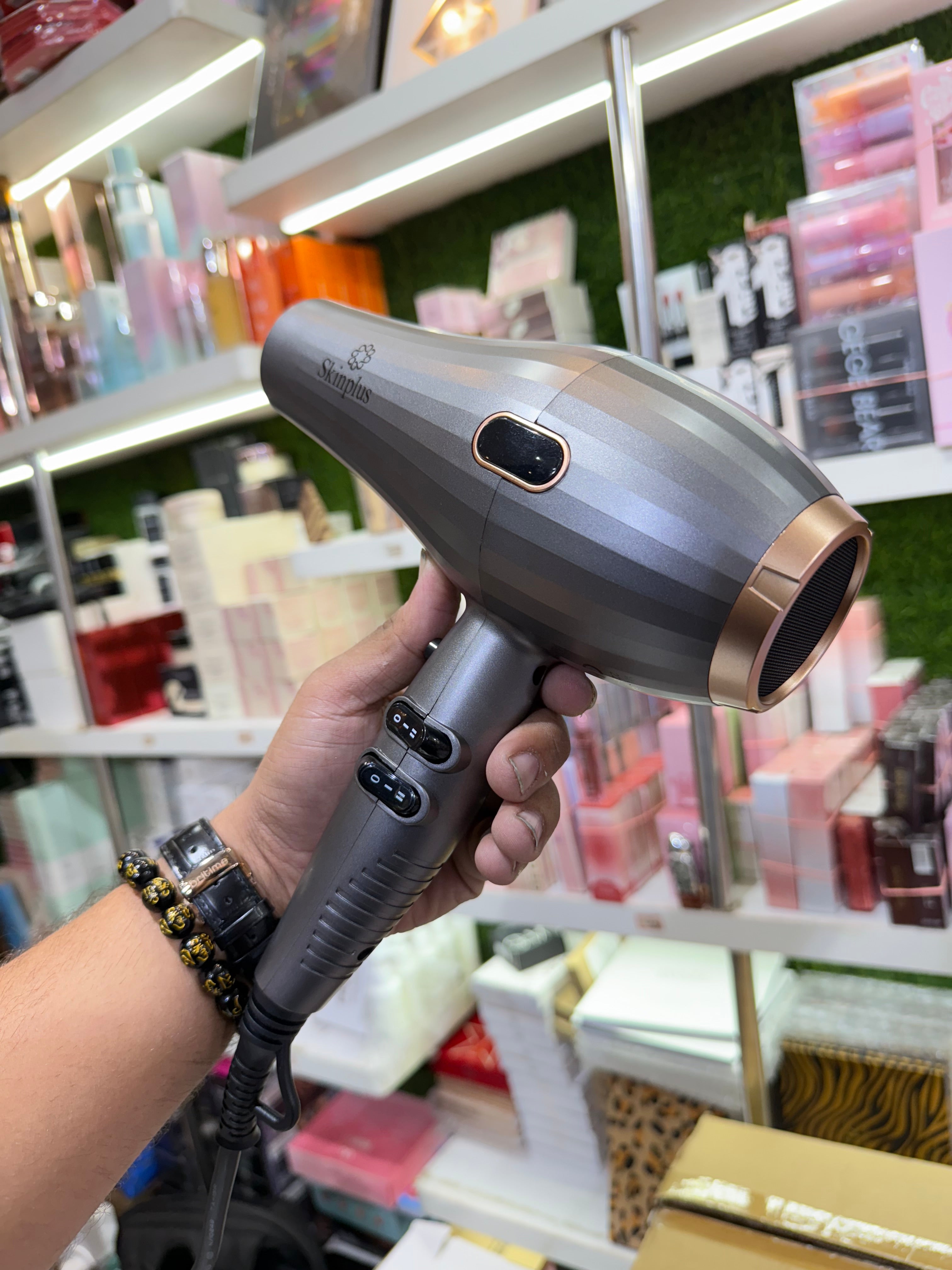 💨 SkinPlus 2400W Professional Hair Dryer | 2 Nozzles + 1 Diffuser | Powerful & Lightweight