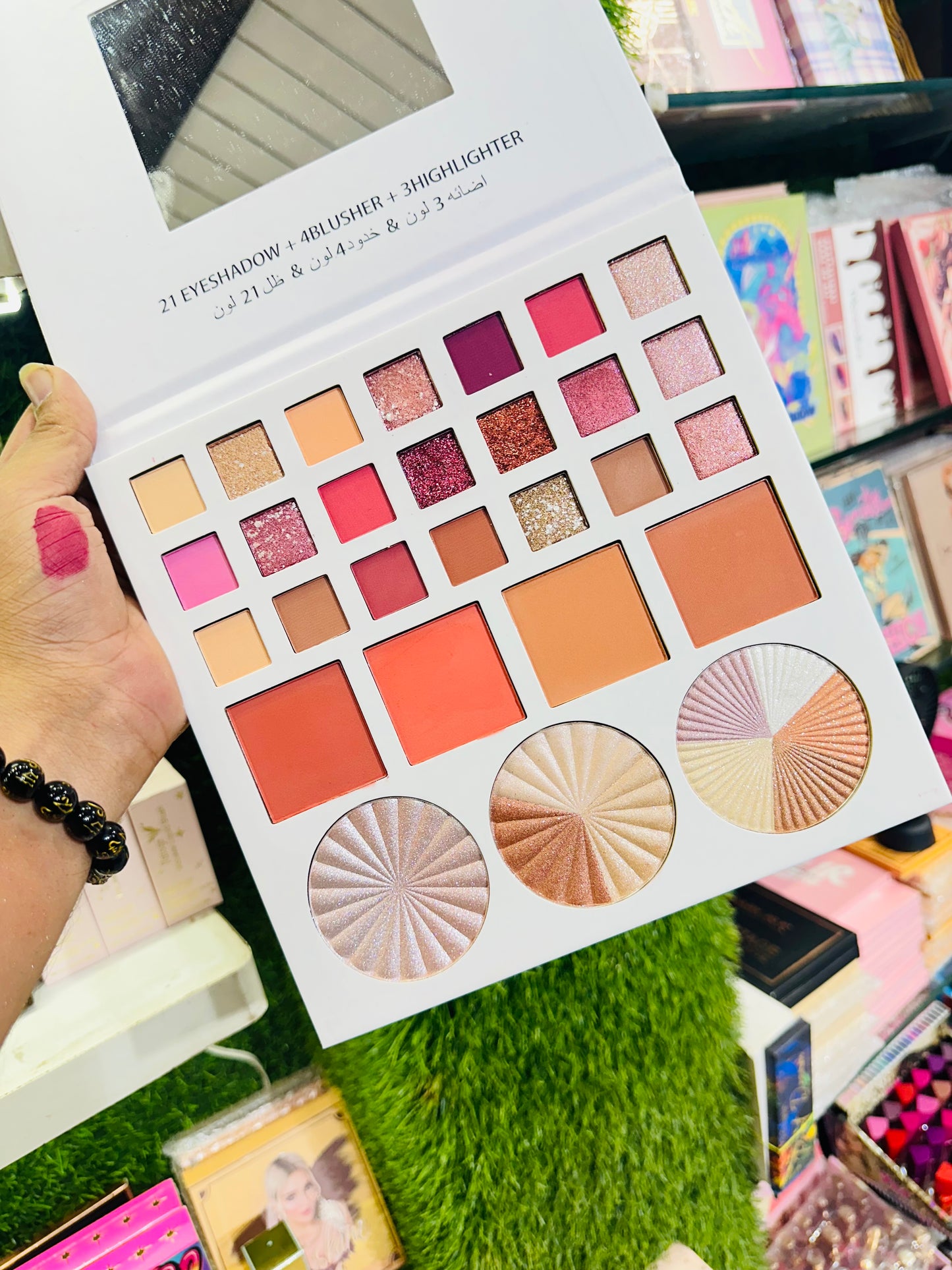 DAROGE DUBAI SUPRISE PALLETE | GLOW UP HIGHLIGHTERS | EYESHADOWS | BLUSHERS | PROFESSIONAL MAKEUP