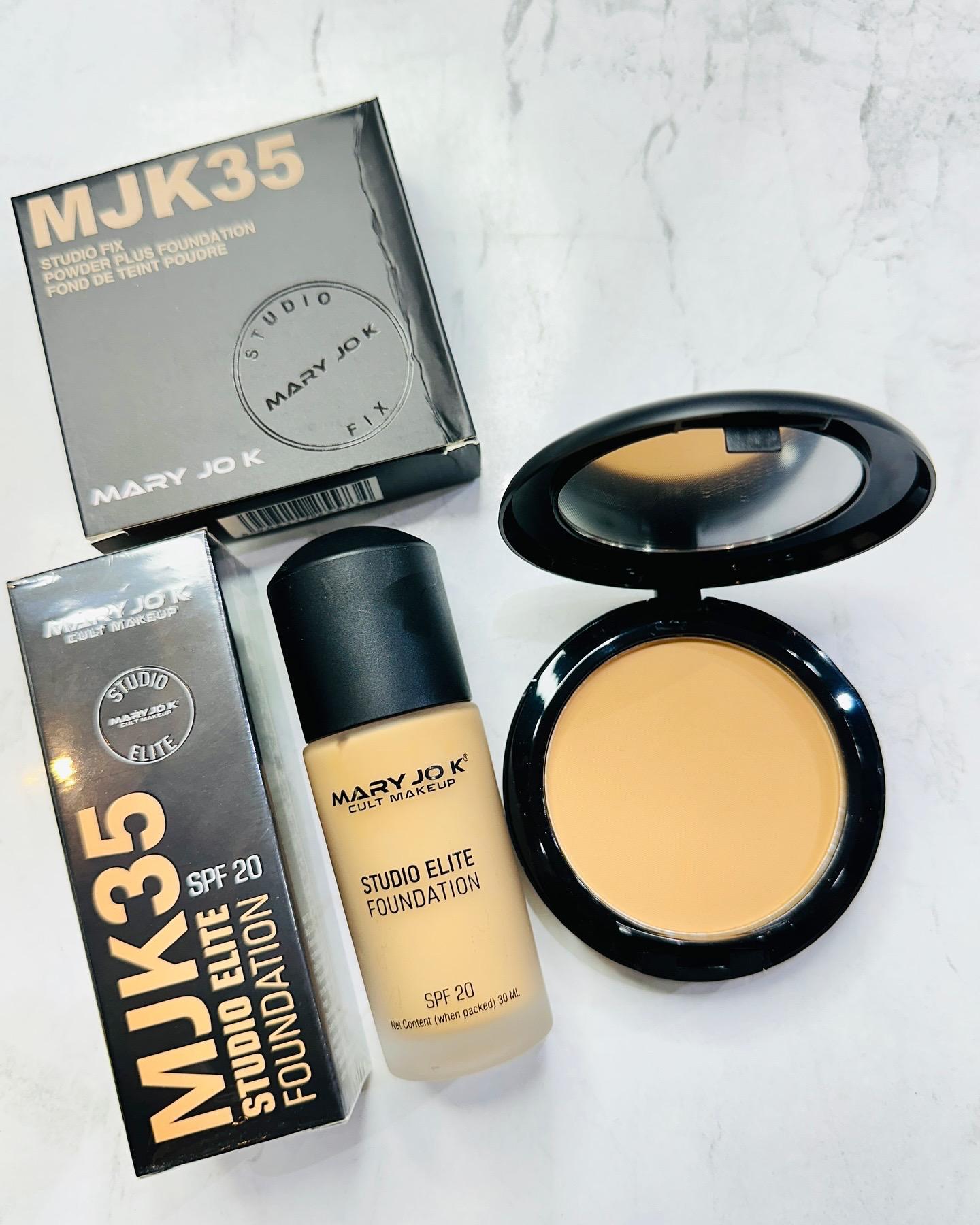 MARY JO K MAKEUP COMBO (1 Studio Compact Powder, 1 Studio Foundation, 1 Wrist Makeup Mixing Pallete)