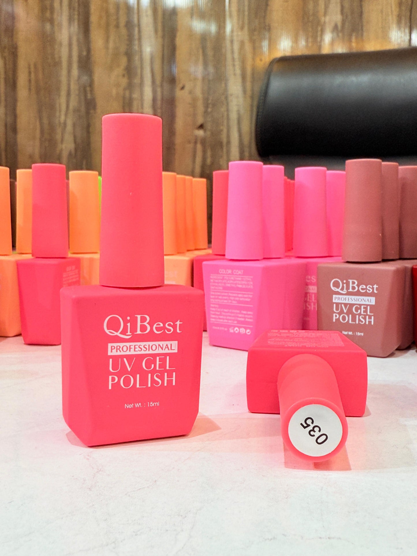 Qi Best UV Gel Nail Paint (Color Coat) 15ml