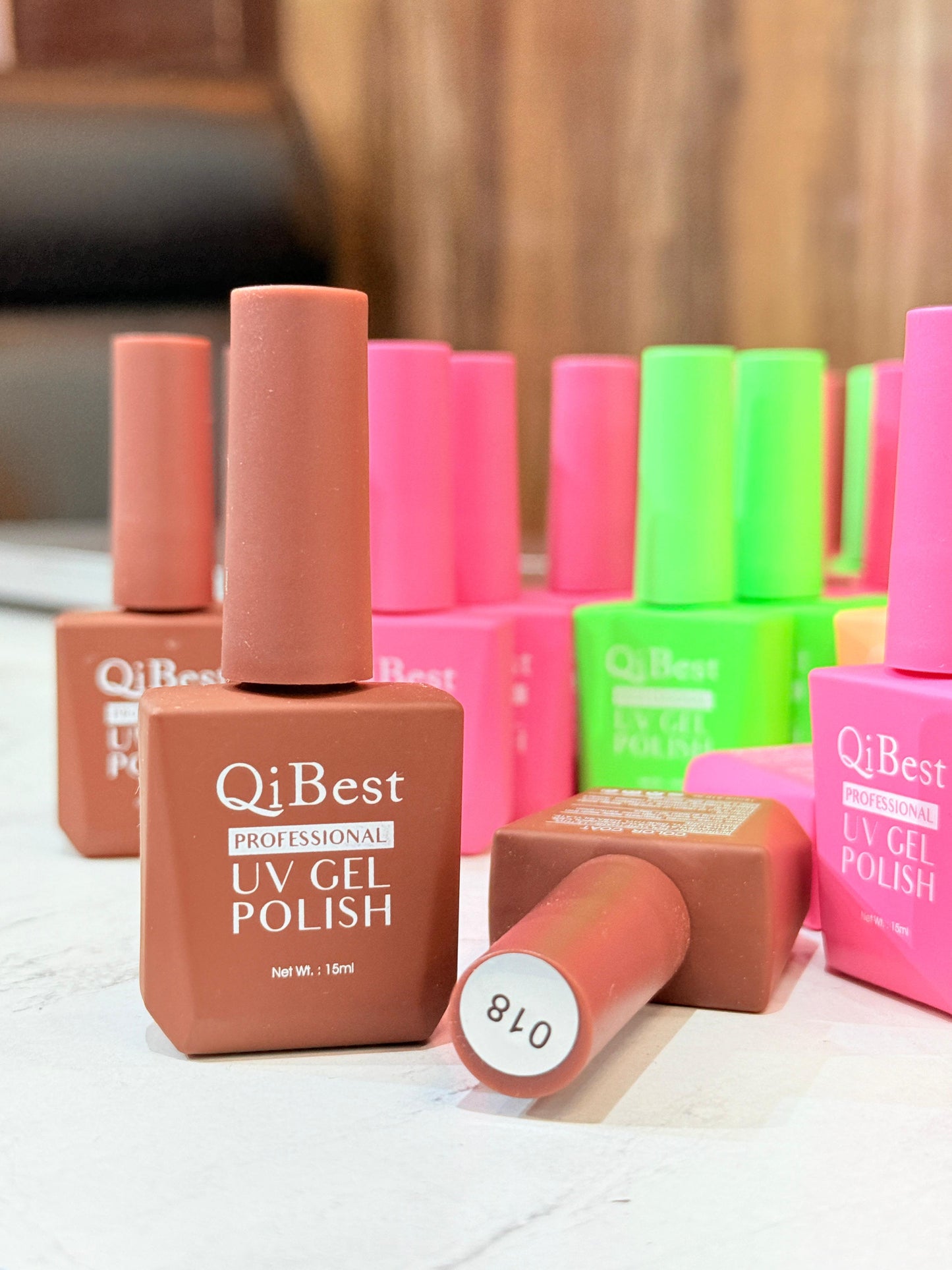 Qi Best UV Gel Nail Paint (Color Coat) 15ml