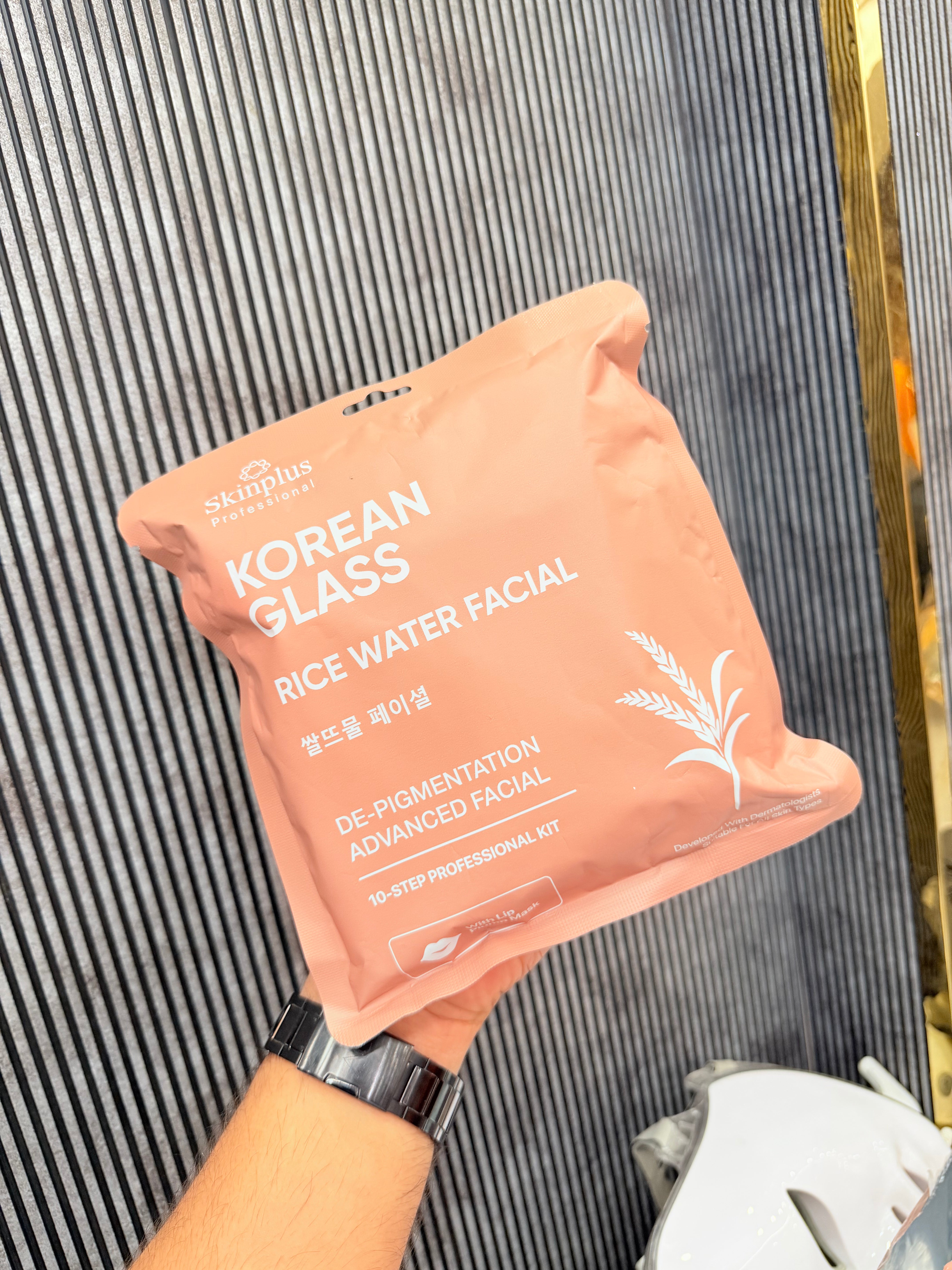 Skinplus Professional Korean Glass Rice Water – Advanced De-Pigmentation Facial 10 Step