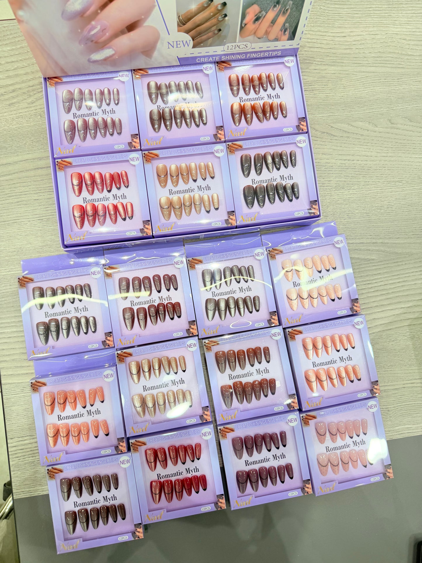 New Cat Eye Nails Wholesale Pack 12pcs