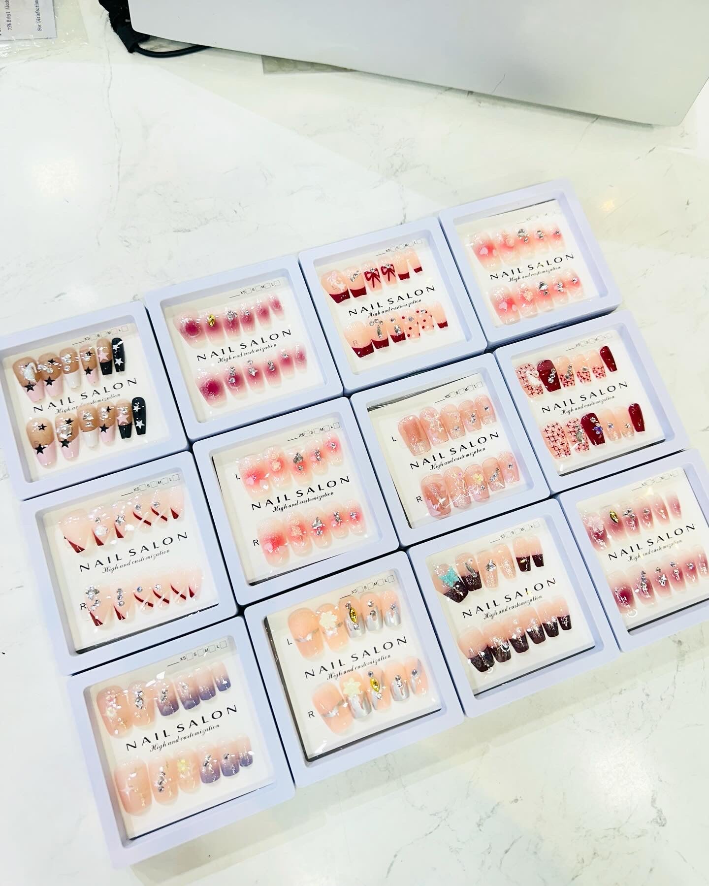 STONE FAKE NAIL (SET OF 12)