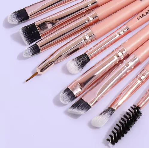 MAANGE 20-Piece Professional Makeup Brush Set – Face & Eye Makeup Brushes with Soft Synthetic Bristles