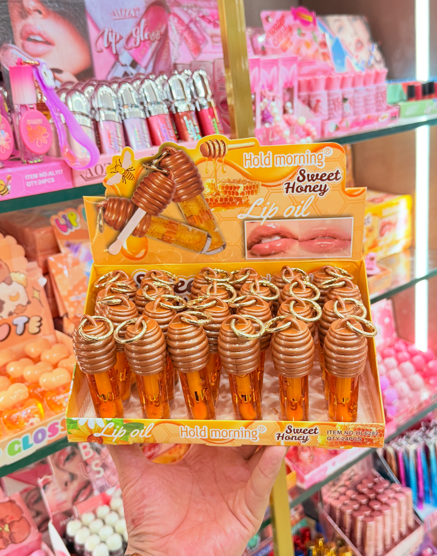 Honey Lip Oil Gloss Keychain – Pack of 24 PCS 🍯💋 | Hydrating Gloss (Wholesale)