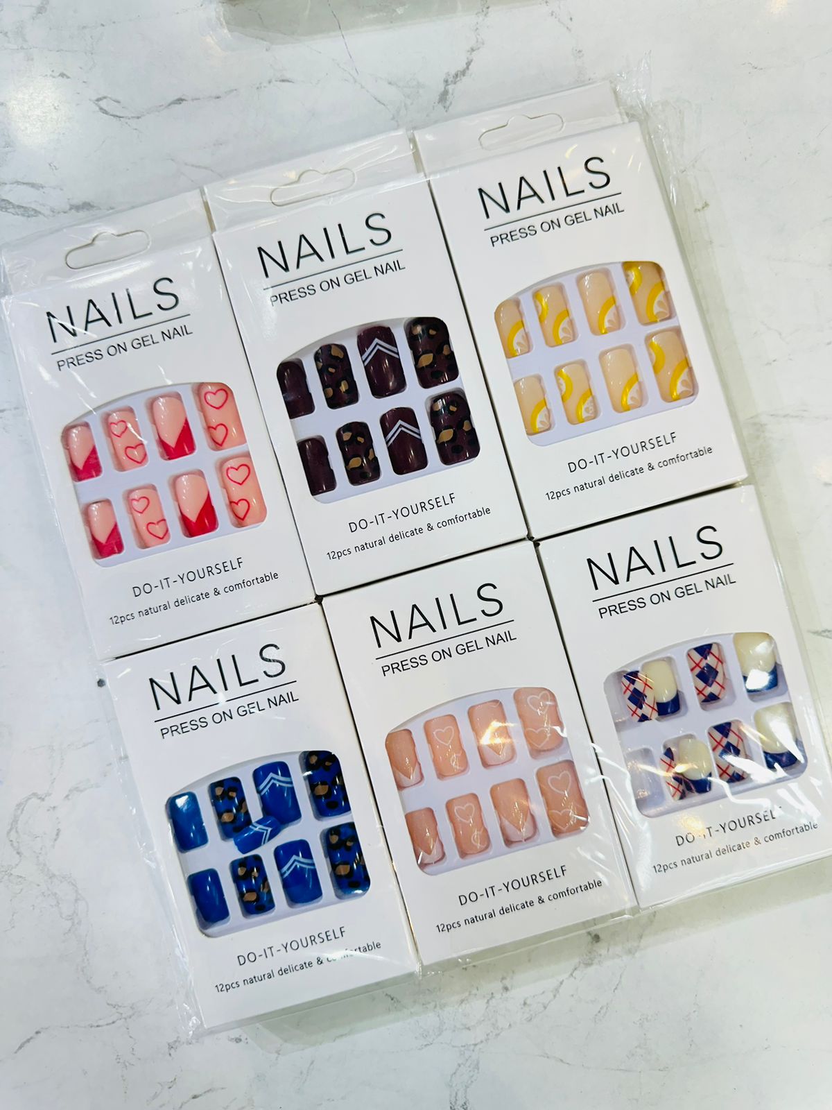 NEWW Fake Nails (Pack of 12 sets)