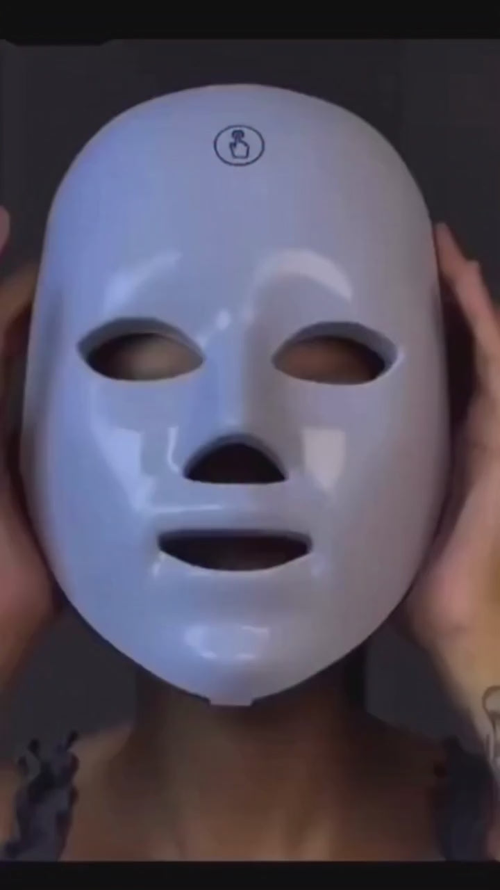 Load video: Korean LED Therapy Mask – Professional Glow at Home (Best Seller)