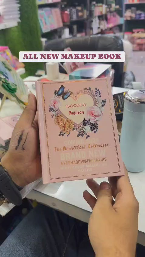 Load video: IGOODCO ALL IN ONE MAKEUP BOOK (5PAGES)